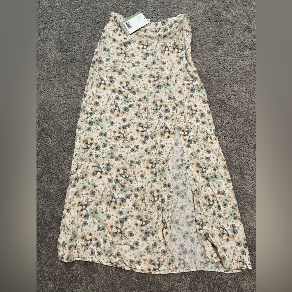 H&M floral midi skirt